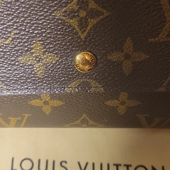 Louis Vuitton Monogran Canvas Porte Tresor International Wallet - Picture 10 of 16